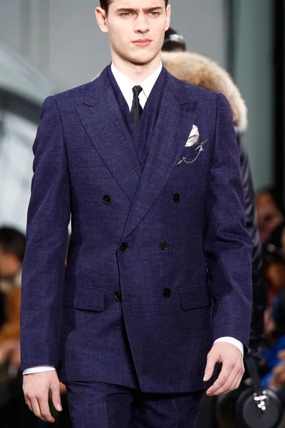 Look 82